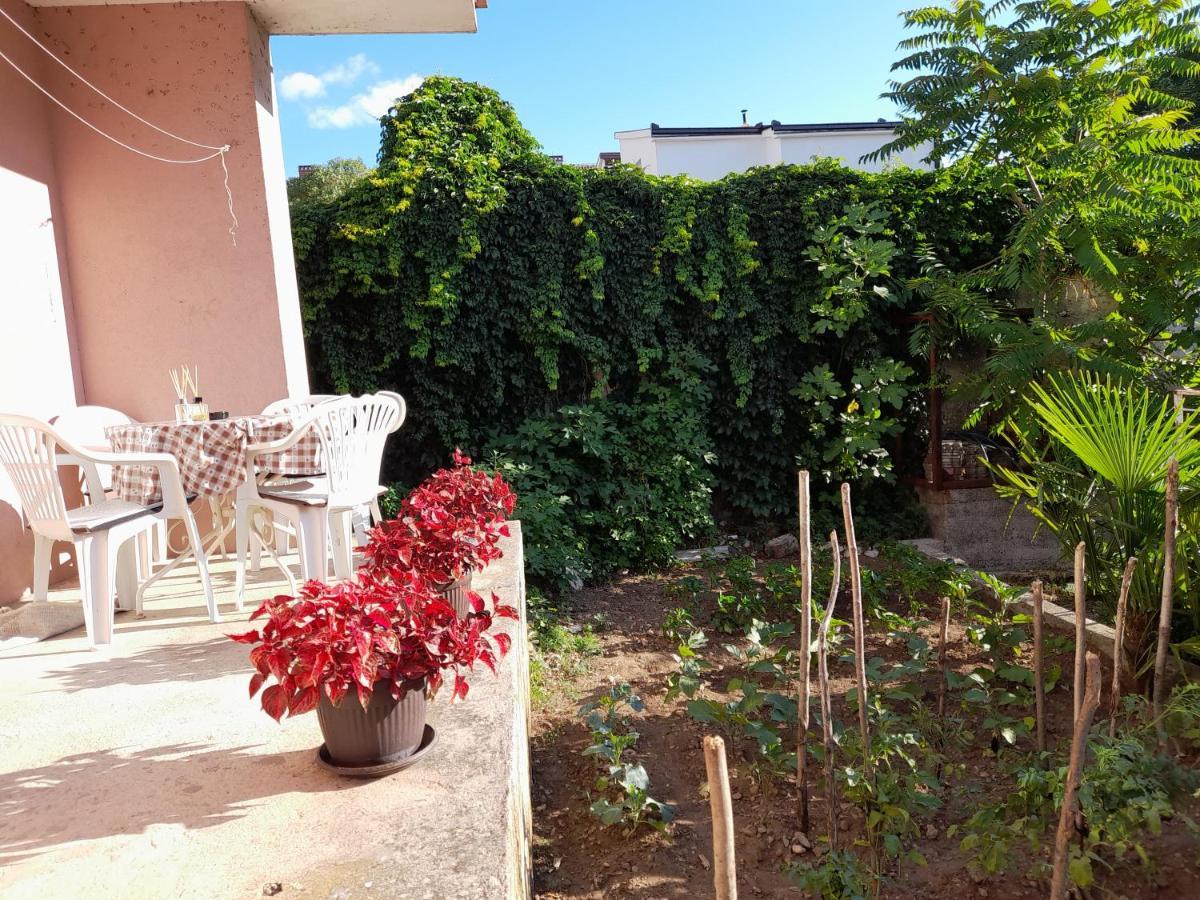 Apartman Avdic Μόσταρ Εξωτερικό φωτογραφία